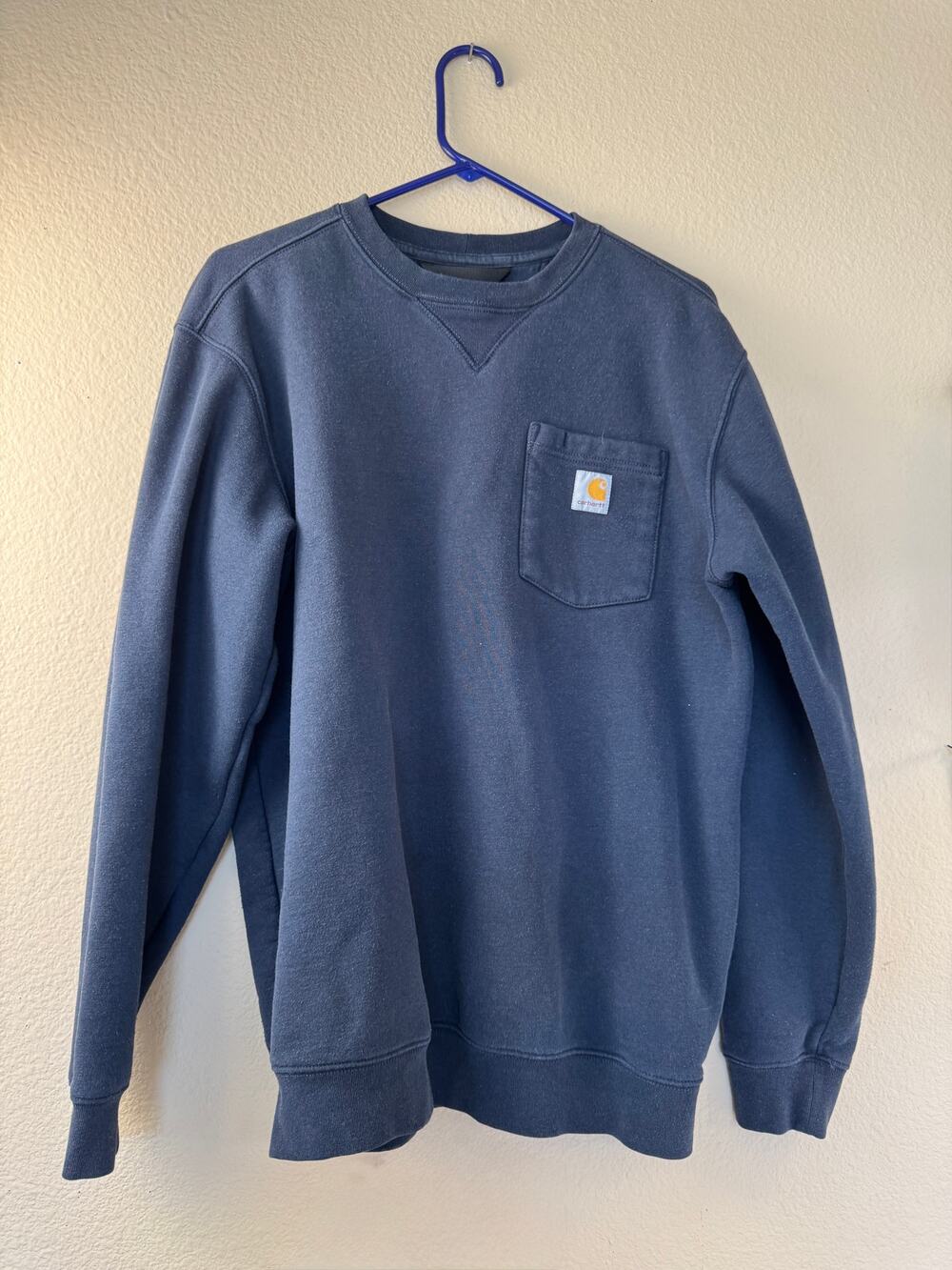 Carhartt Men’s Loose Fit Crewneck Sweatshirt Size Medium Navy Pocket Workwear